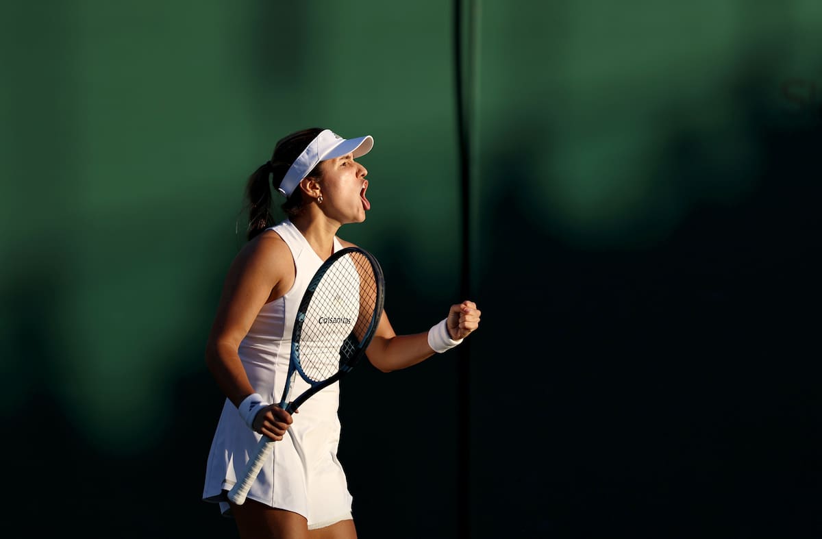 Camila Osorio cayó en la tercera ronda de Wimbledon tras perder contra Linda Noskova. //Foto, EFE: NEIL HALL