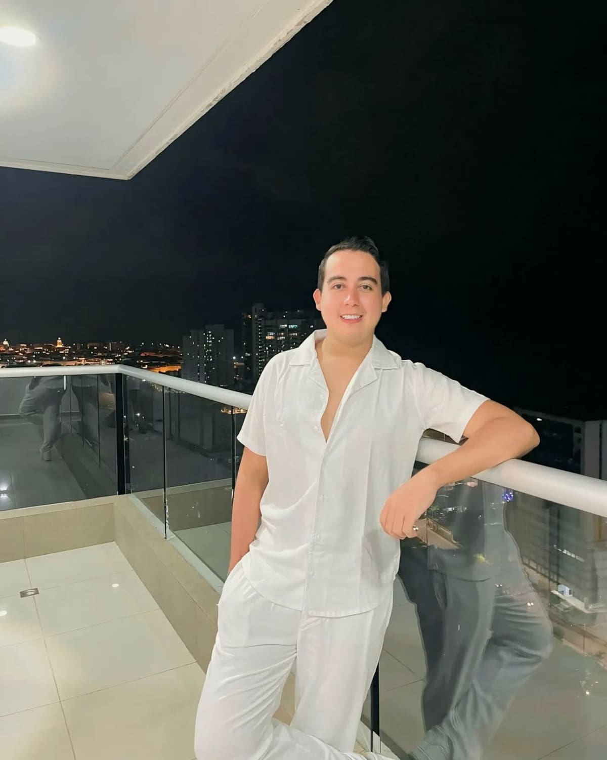 Camilo Ponce, creador de contenido con más de 78.000 seguidores en redes sociales. //Foto: Instagram.