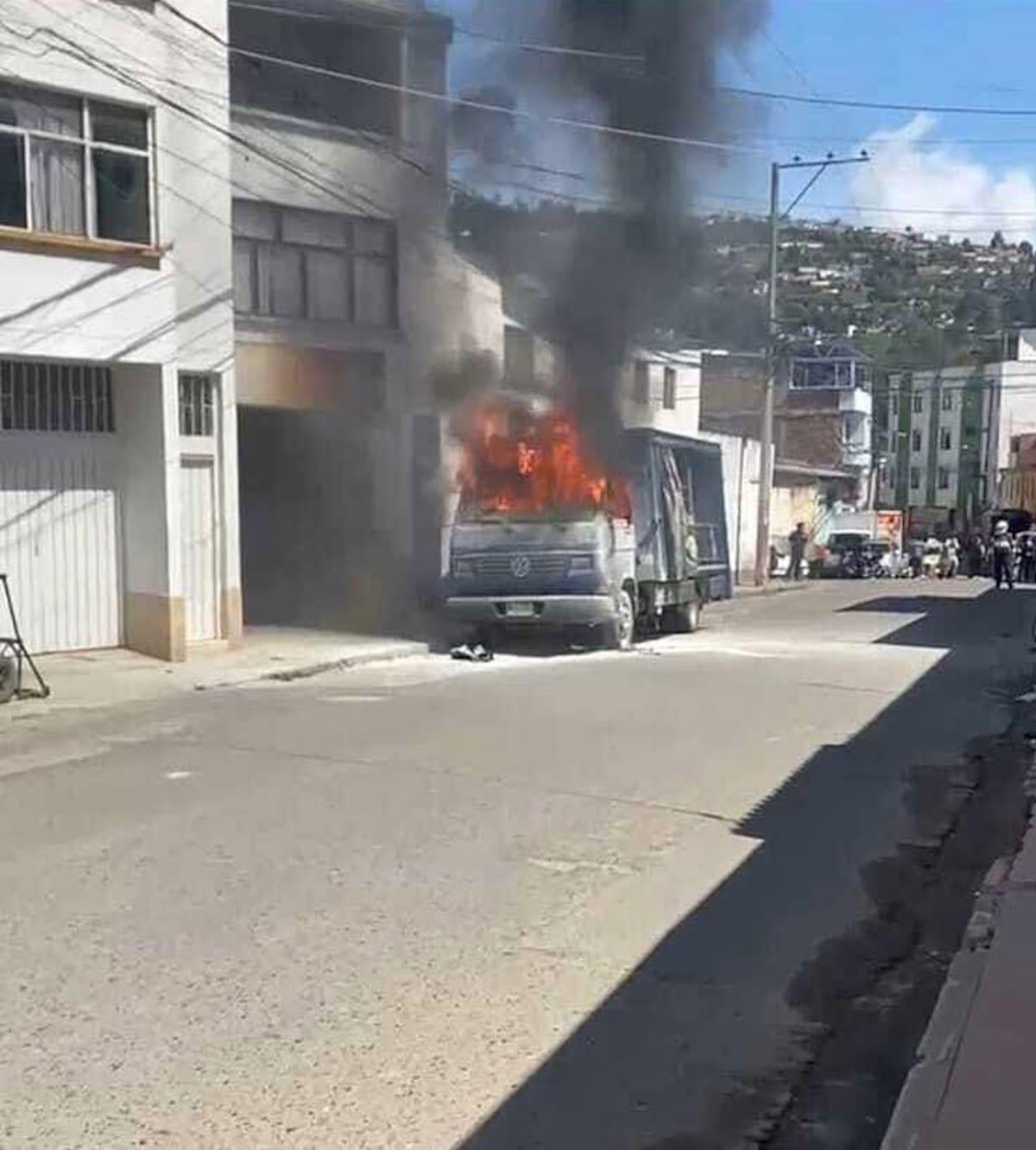 Camión incendiado en Pamplona, Norte de Santander.