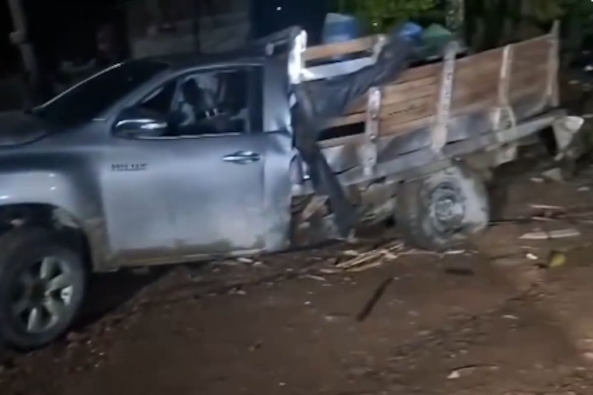 Una camioneta con explosivos se detonó en Cauca: varias viviendas afectadas