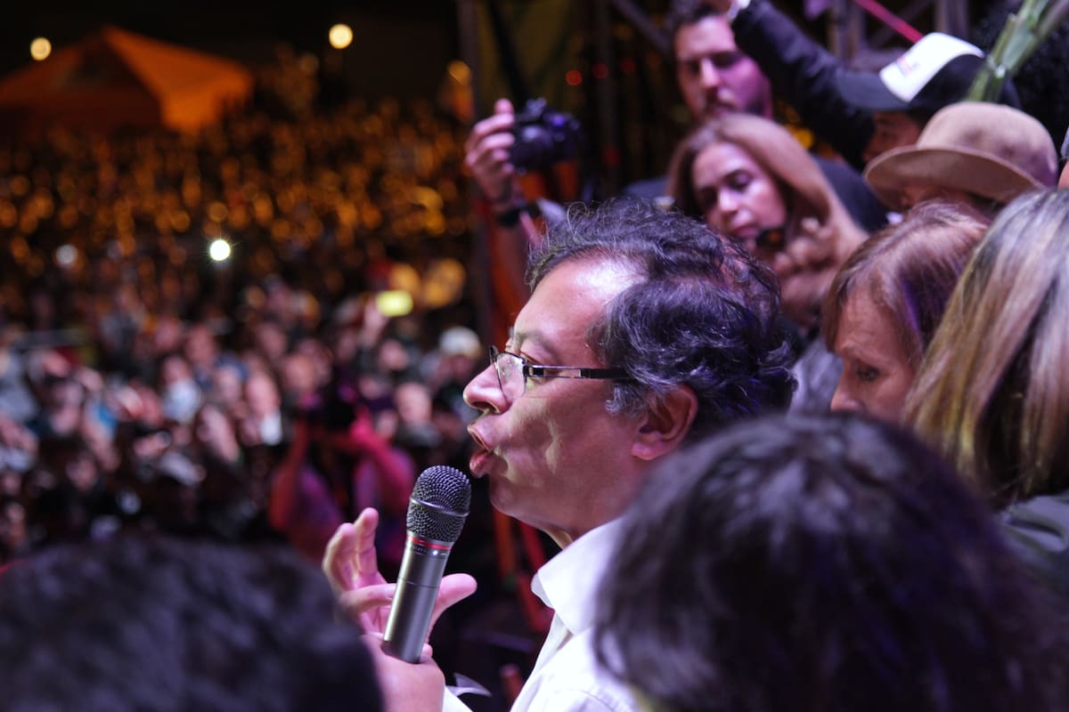 Petro y los $500 millones prohibidos: ¿quién movió los hilos?