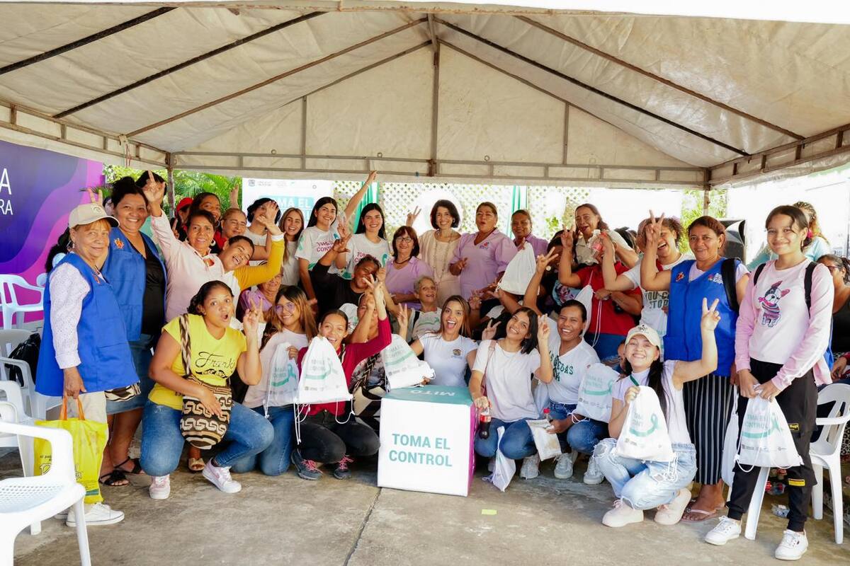 Gobernación y Hospital Serena del Mar inician campaña contra cáncer de cuello uterino