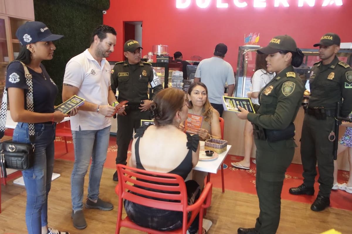 ¡A celebrar con respeto y en sana convivencia el Día de Amor y Amistad!