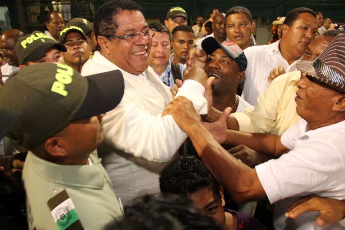 El 1 de enero de 2012, Campo Elías Terán se posesionó como alcalde en medio de la multitud que lo eligió. GERMÁN GÓMEZ POLO, EL UNIVERSAL