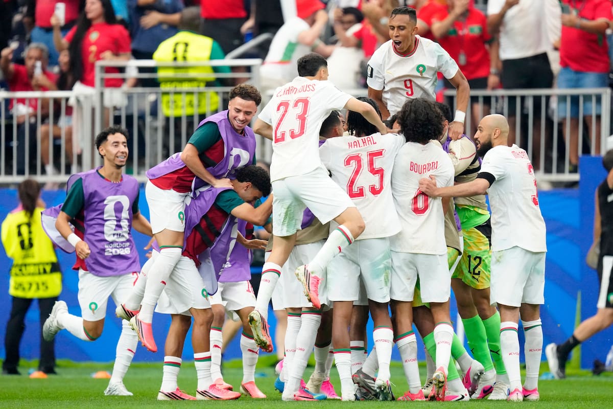 Marruecos dejó en el camino a Canadá, una de las anfitrionas, y se metió en cuartos del Mundial