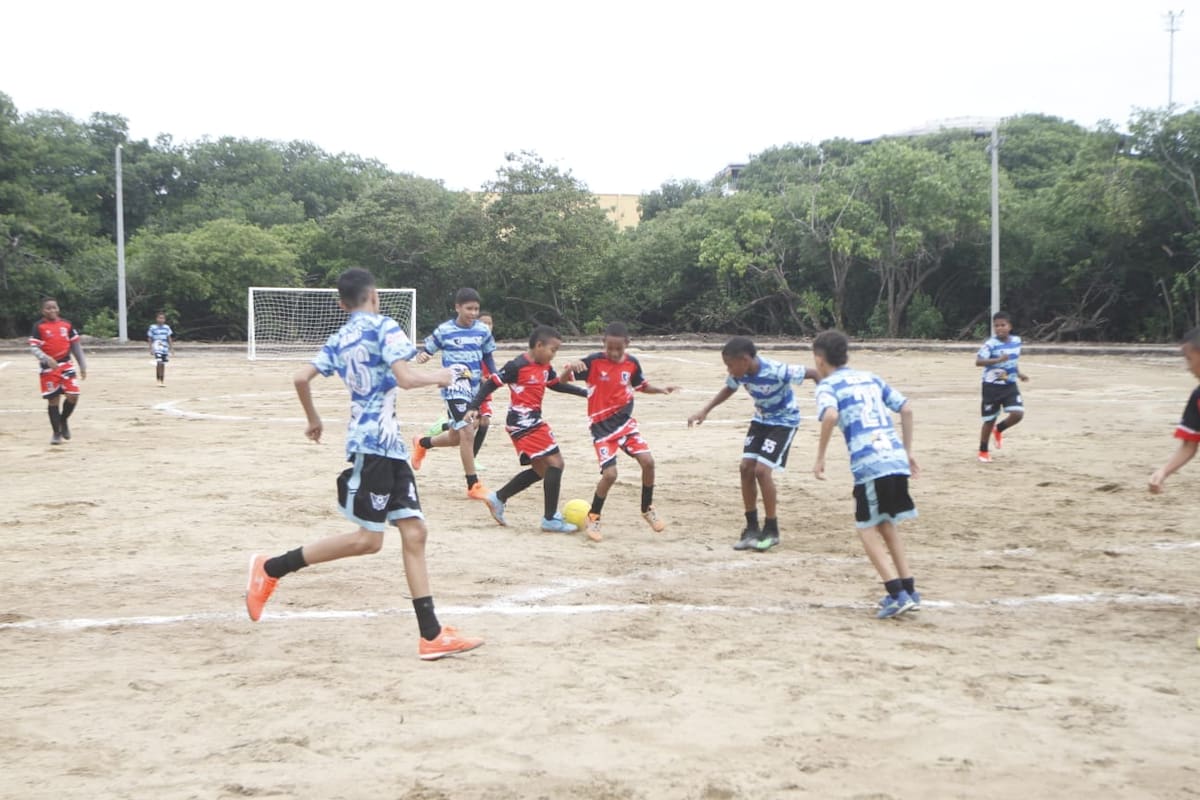 ¡Buena esa!: Parque Espíritu del Manglar, con cancha para el fútbol menor