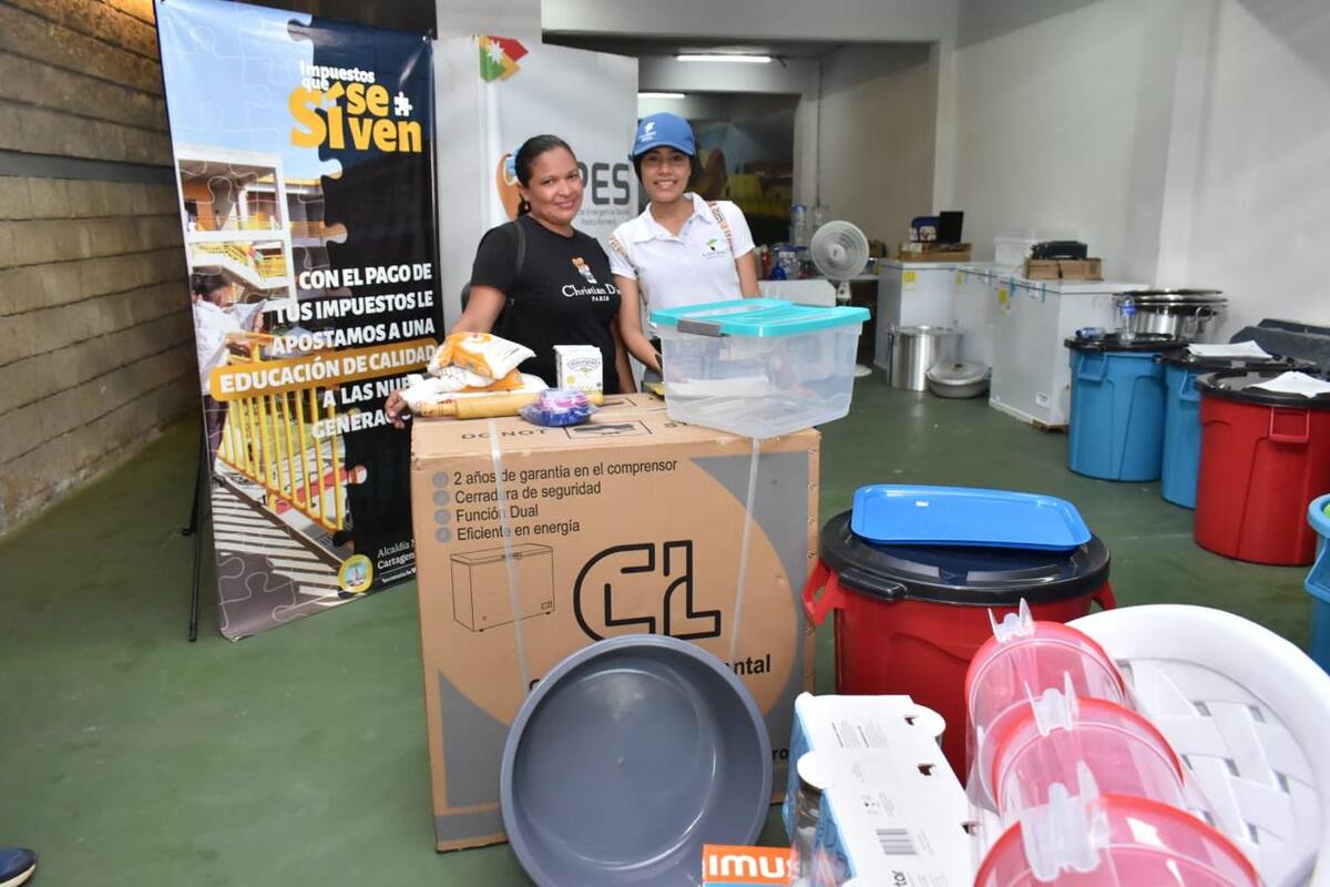 Distrito entrega capital semilla a emprendedoras locales de Cartagena