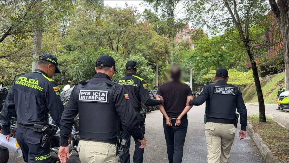 El operativo se llevó a cabo en las instalaciones del Hospital del municipio de Copacabana del departamento de Antioquia. //FOTO: POLICÍA NACIONAL.
