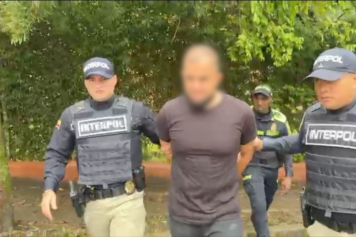 Video: saliendo de un hospital en Antioquia cayó australiano-iraní buscado por Interpol