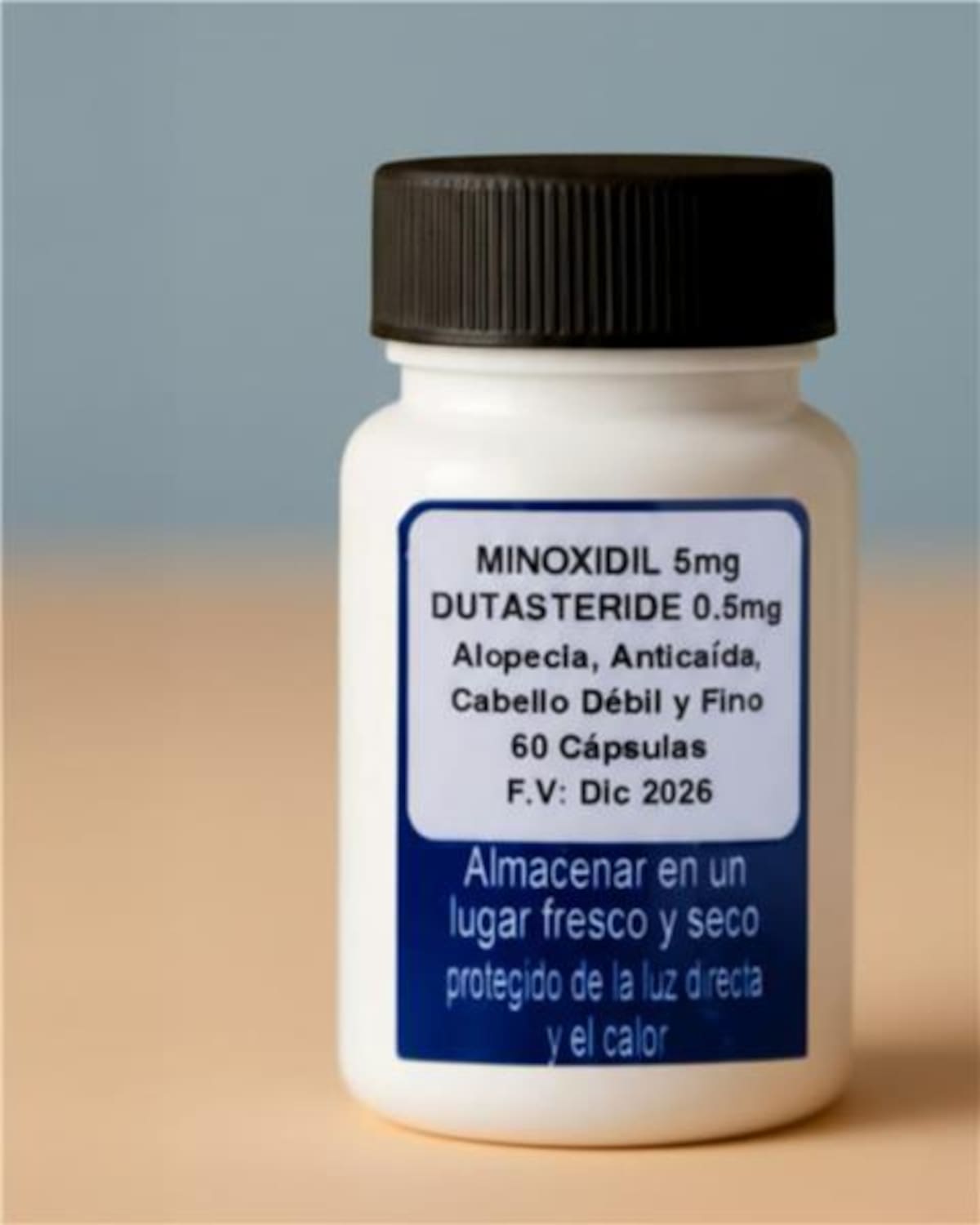 Cápsulas fraudulentas Minoxidil 5 mg + Dutasteride 0.5 mg. Foto: INVIMA.