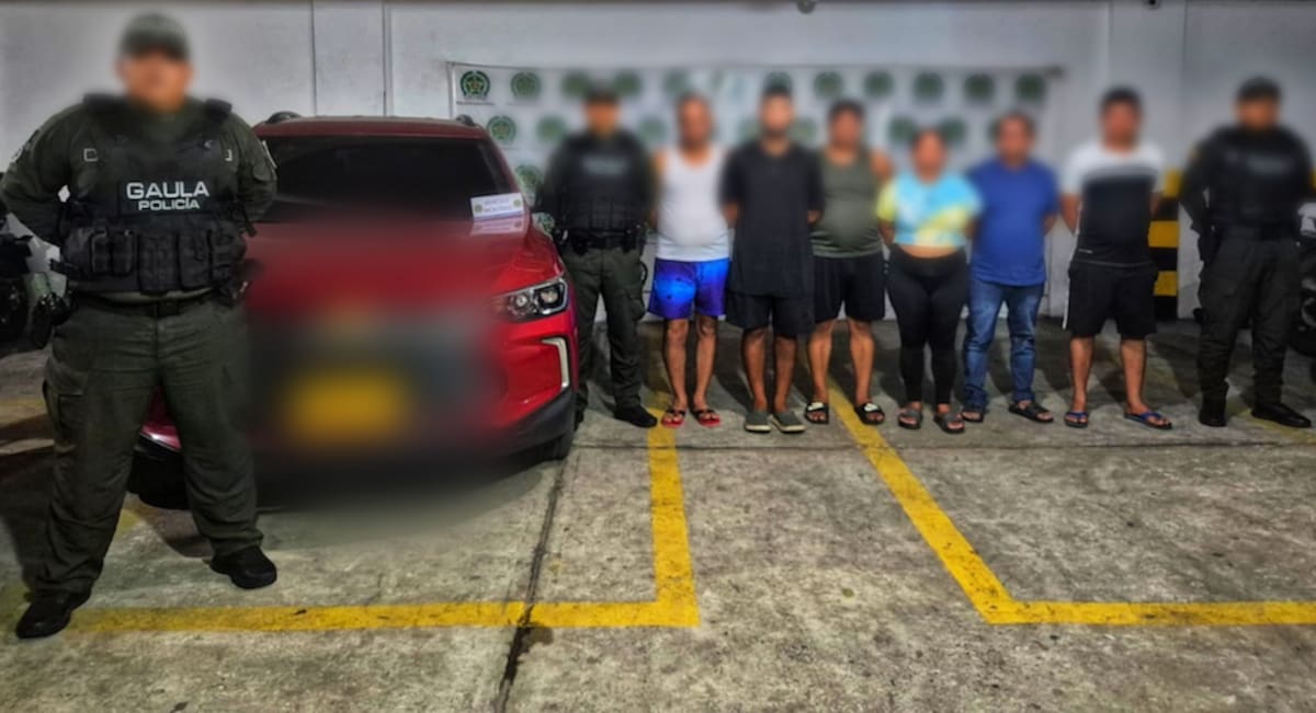 Estos son los seis integrantes de ´Los Pepes’ capturados en las últimas horas en una acción conjunto de la Policía Nacional y La Fiscalía General de la Nación en los barrios cercanos al Centro de Barranquilla.//Cortesía Policía Mebar.