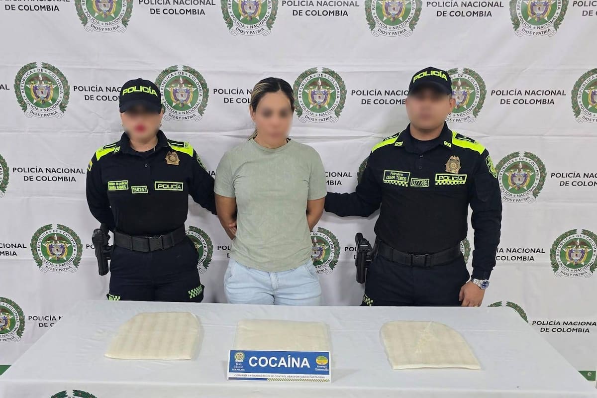 Video: cayó mujer que iba de Cartagena a Países Bajos y España con cocaína en su equipaje
