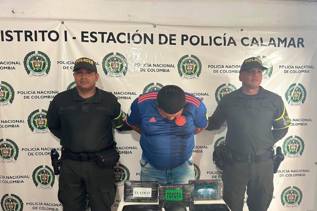 Capturan a mototaxista con 6 kilos de cocaína camuflados en carbón vegetal