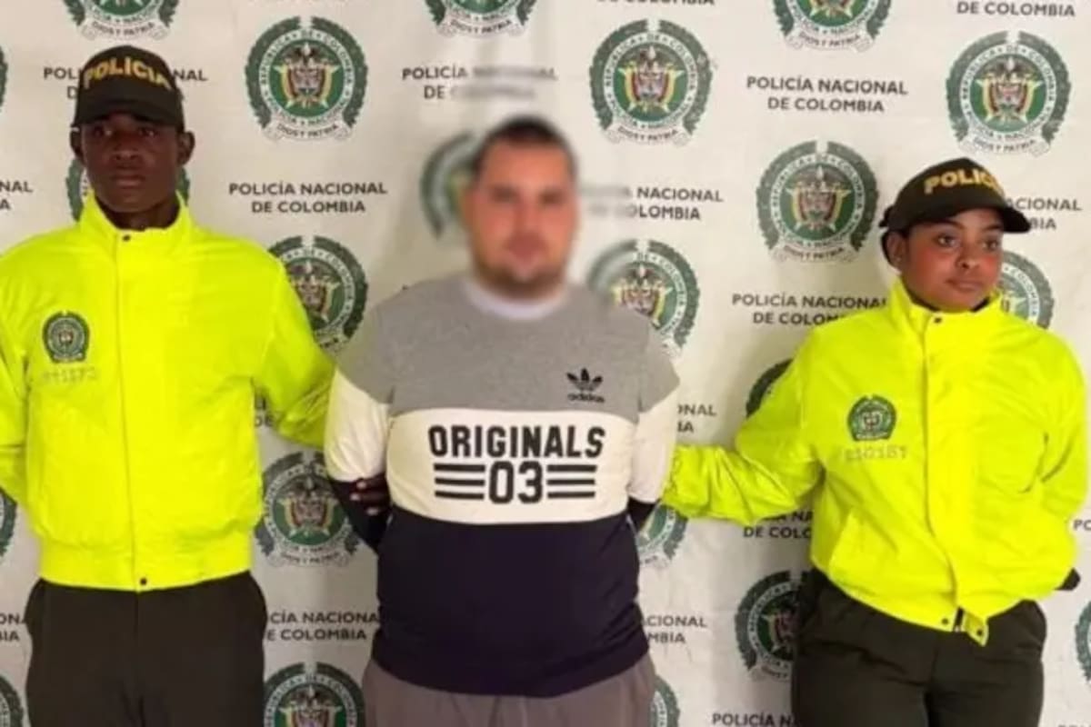 ¡Atroz! Capturan a universitario por presunta agresión a estudiante durante sus prácticas