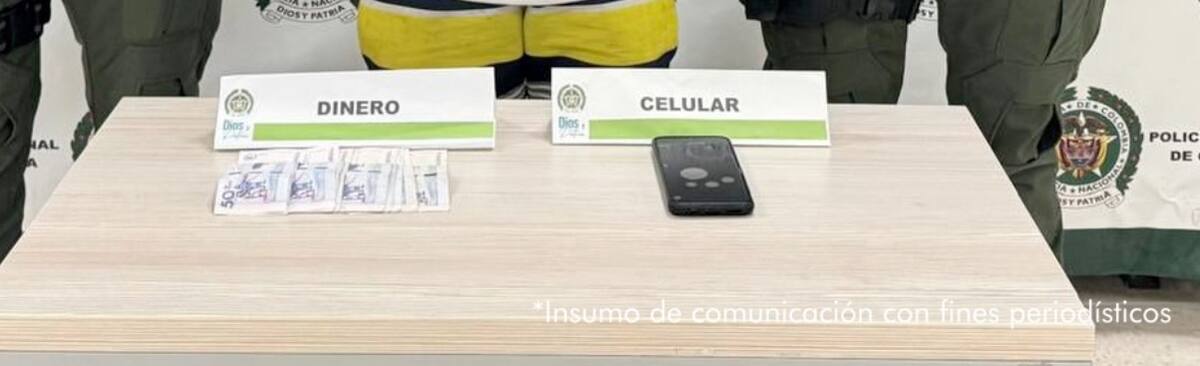 Durante el operativo, fueron incautados un celular y dinero en efectivo.