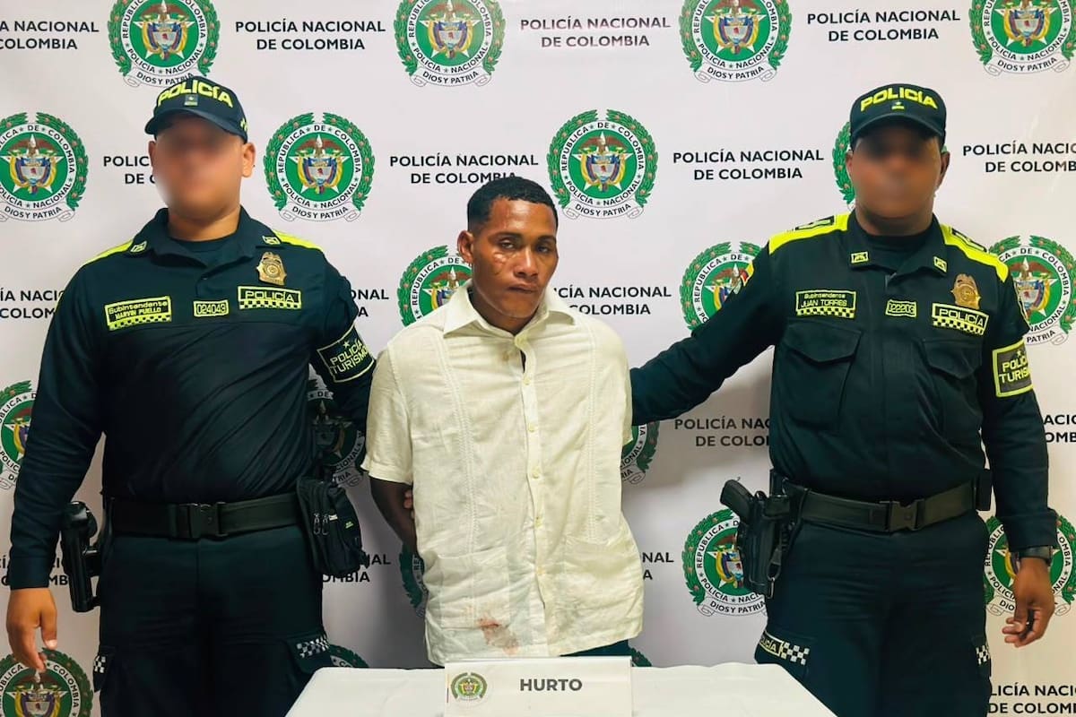 Cayó ‘el Cuellar’ tras arrebatarle una cadena de oro a un turista en Getsemaní