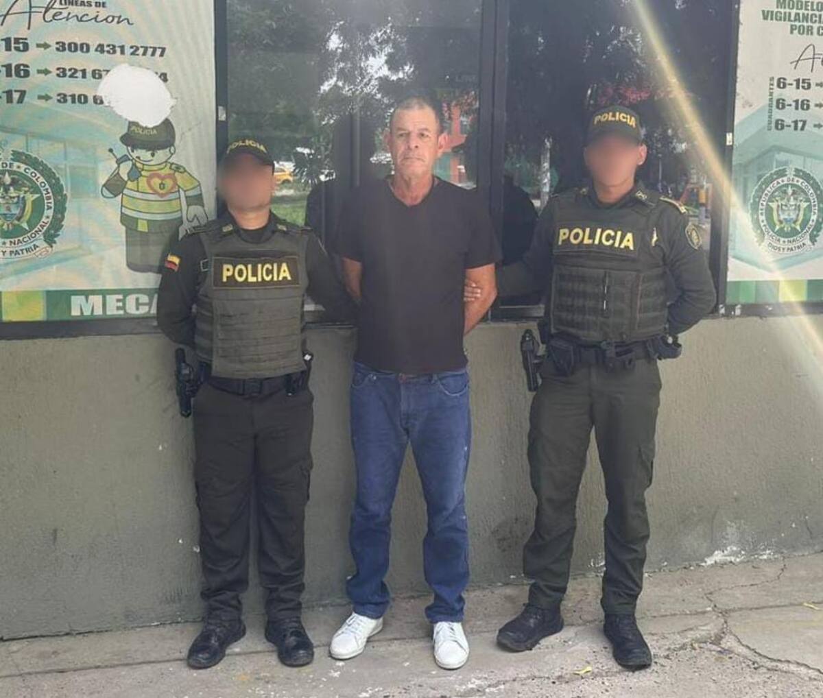 Capturado por orden judicial 'el Mono', de 58 años de edad, sobre quien pesaba una orden de captura por el delito de intento de feminicidio.