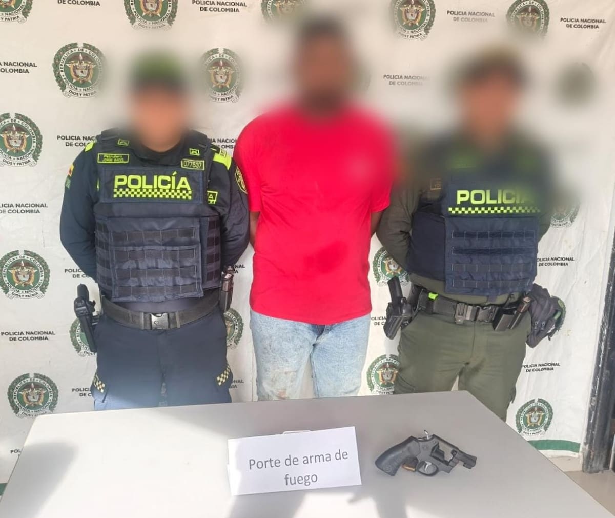 Capturado por presunto porte ilegal de armas durante operativo en Arjona.