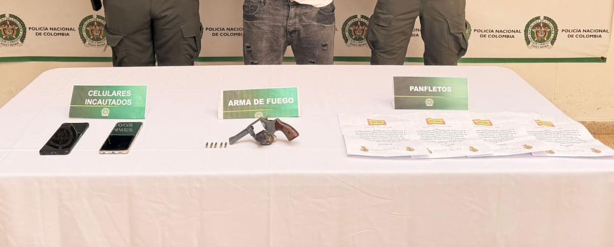 Elementos incautados a alias ‘el Grillo’ de 'Los Costeños'. //FOTO: SUMINISTRADA POR POLICÍA.