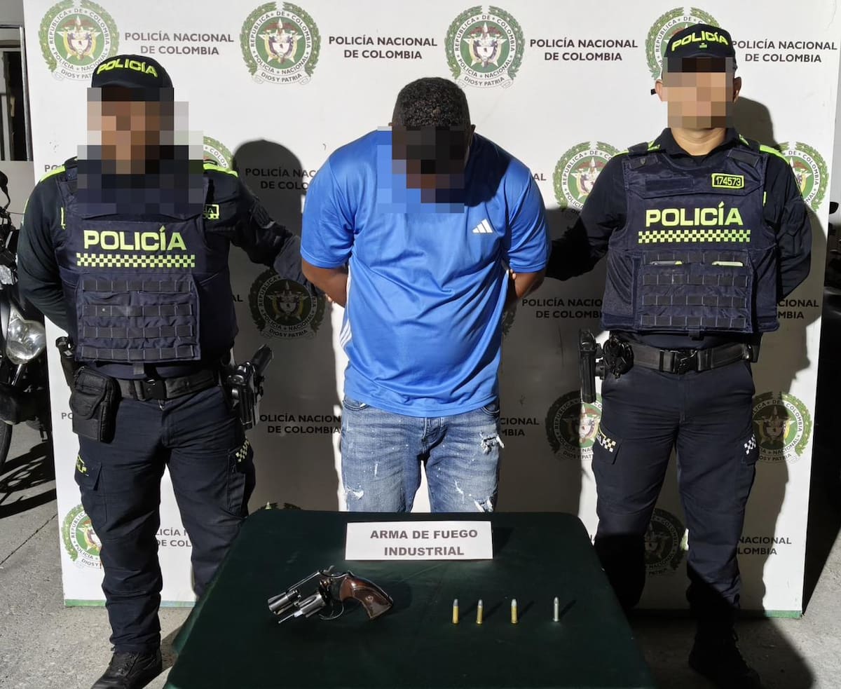 Capturan a alias ‘Joselito’ con municiones en La Esperanza. // Foto: Policía Metropolitana
