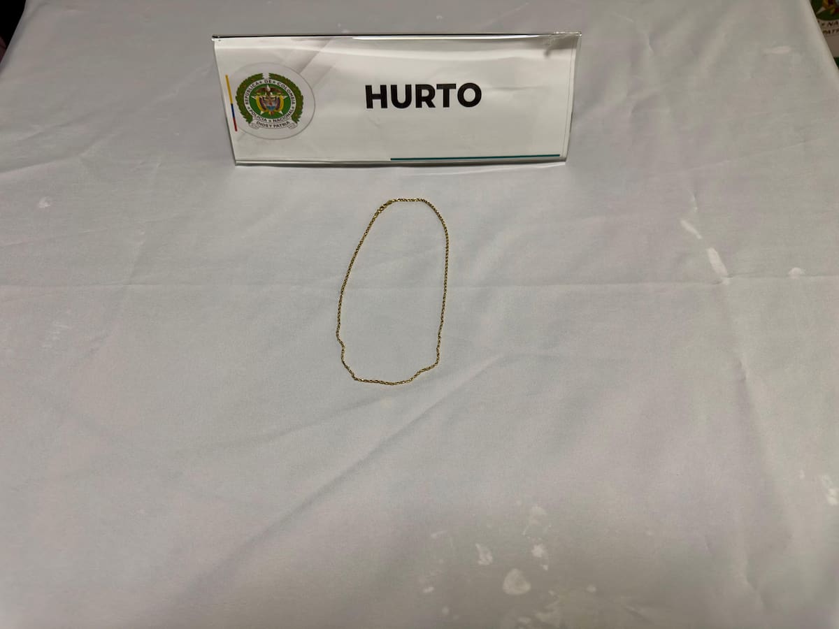 Capturan a alias “Robert” tras presunto robo de cadena de oro a turista en Cartagena.