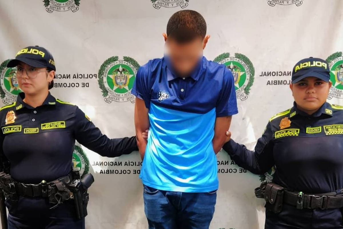 Con orden de captura vigente sorprenden a ‘el Oscarito’ robando licor en El Campestre