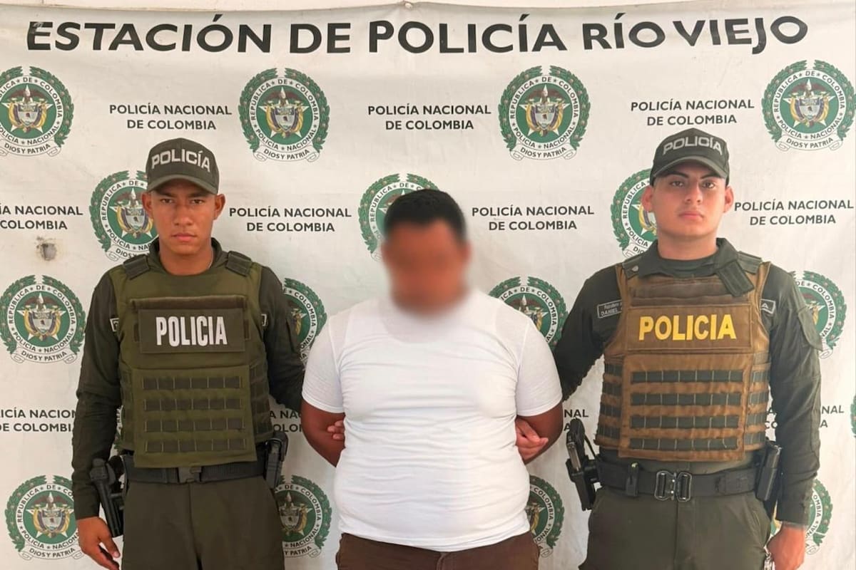 ¿Qué llevaba un hombre rumbo a una zona rural de Río Viejo? La Policía lo capturó