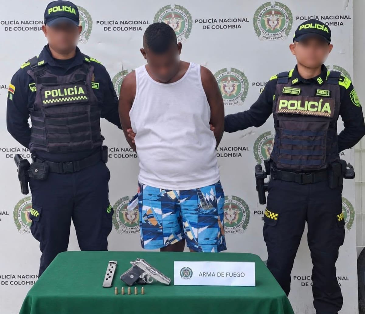 Capturan a un hombre con una pistola y seis cartuchos en Cartagena.