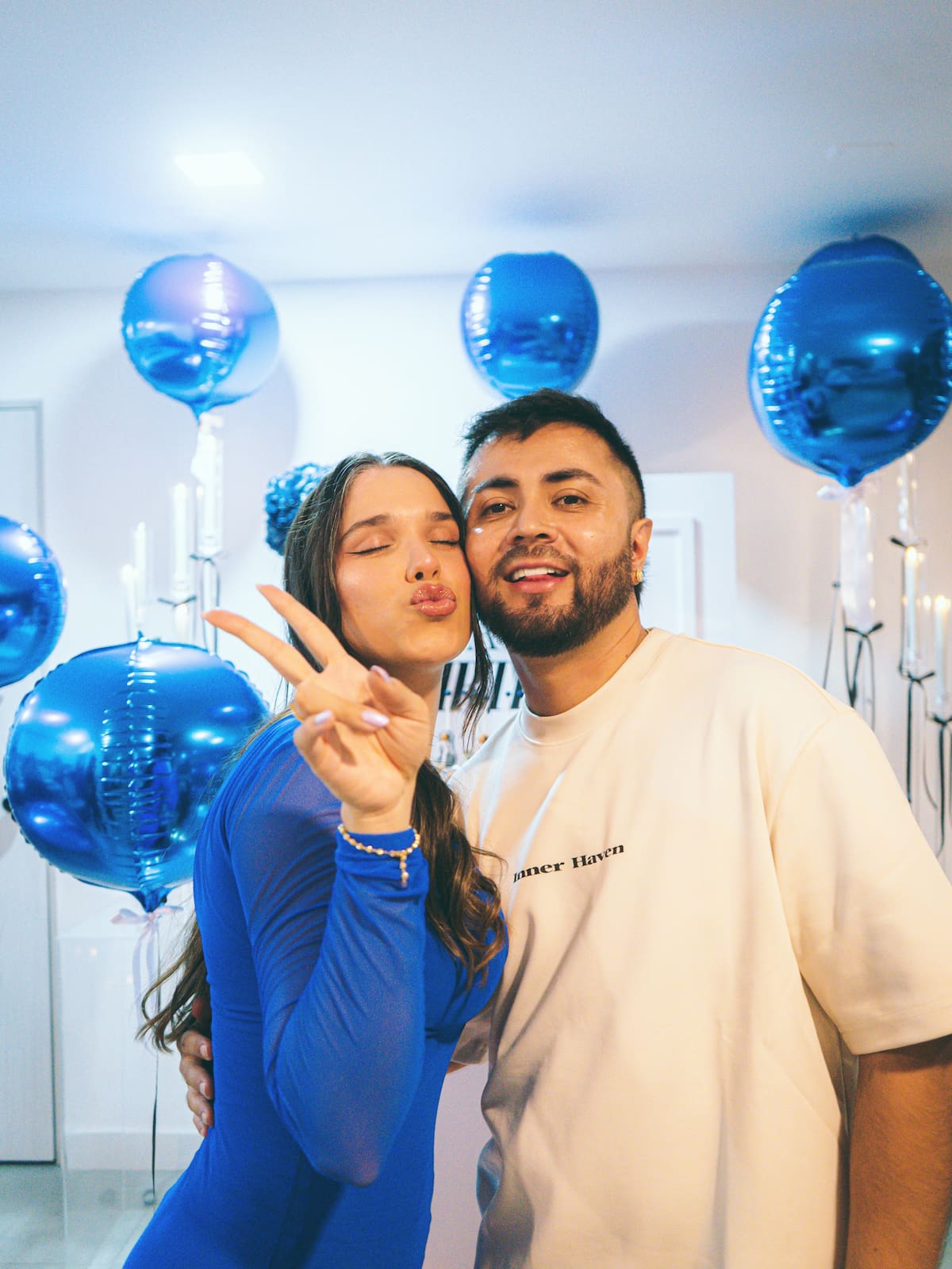 Cara Rodríguez y su novio Jake Castro. //Foto @caraoficial_.