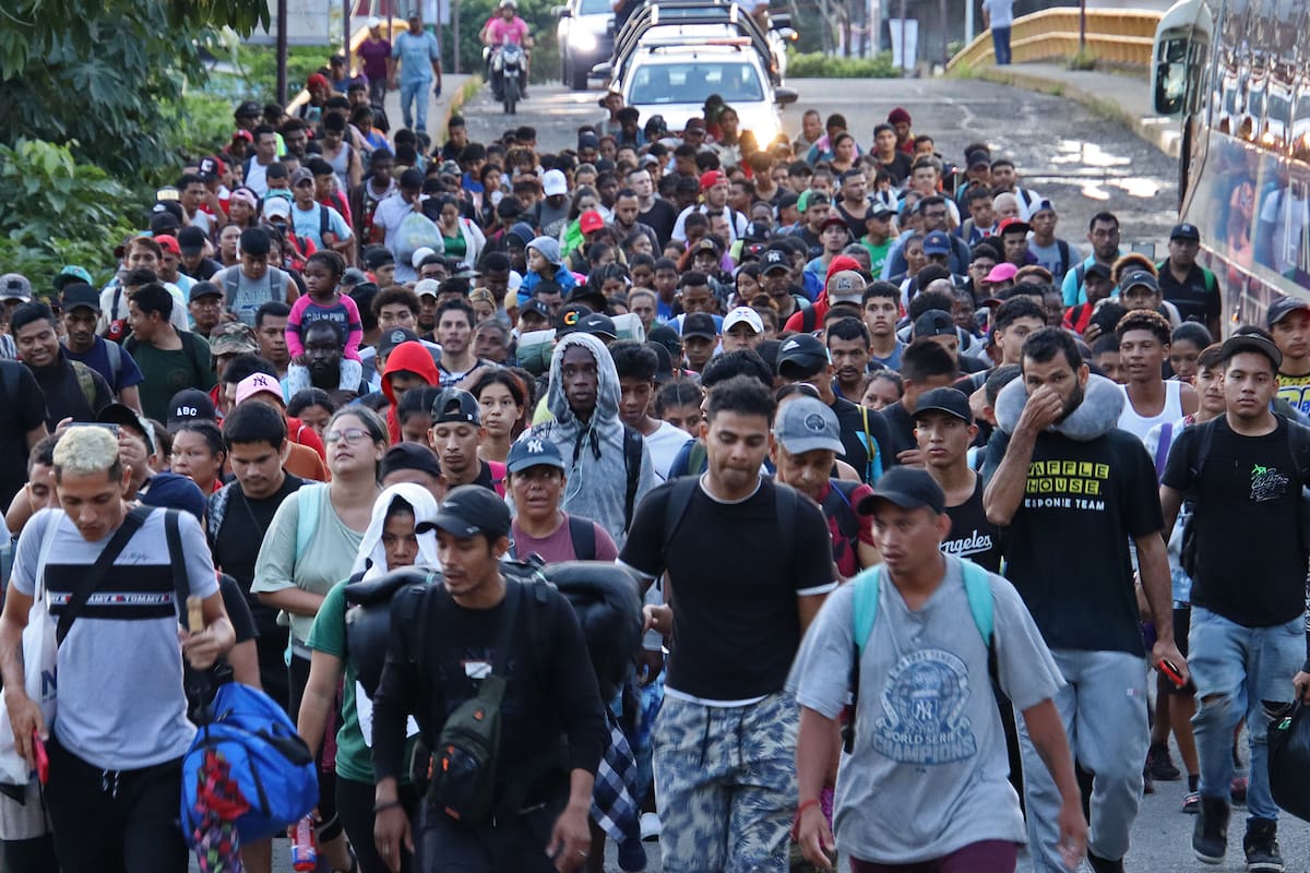 Primera caravana migrante bajo Sheinbaum exige nueva política migratoria