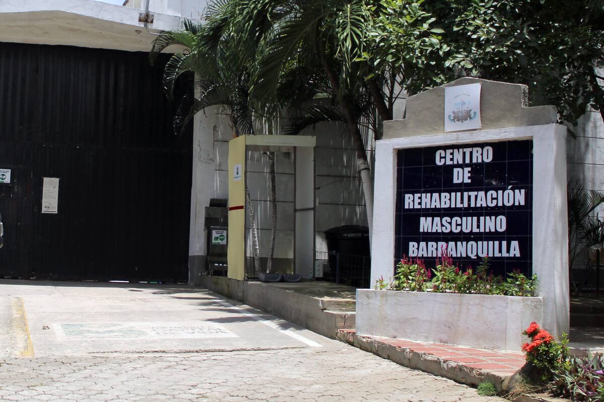 Se fugaron 3 reclusos tras amenazar a guardia en la Cárcel Distrital El Bosque