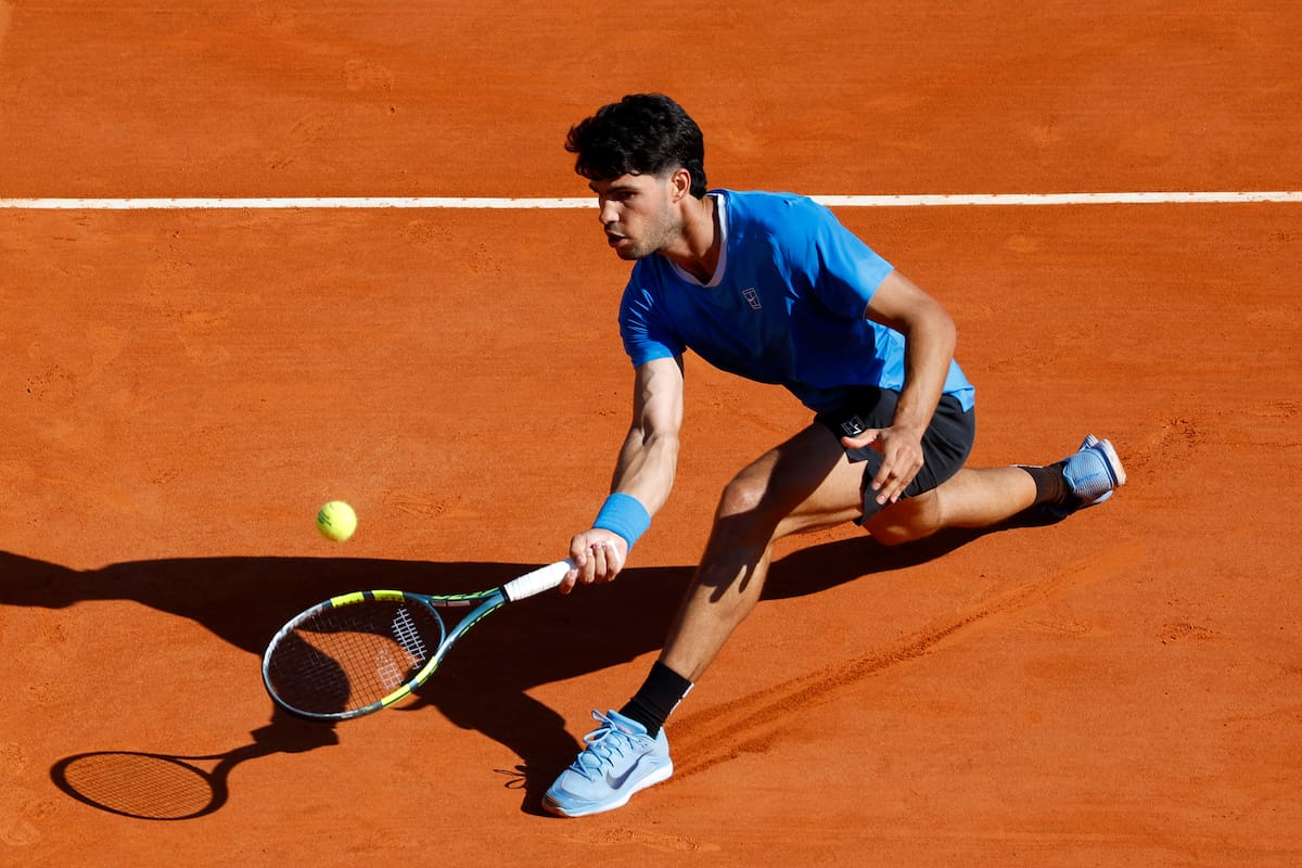 Carlos Alcaraz logró imponente marca y se metió en semifinales de Montecarlo