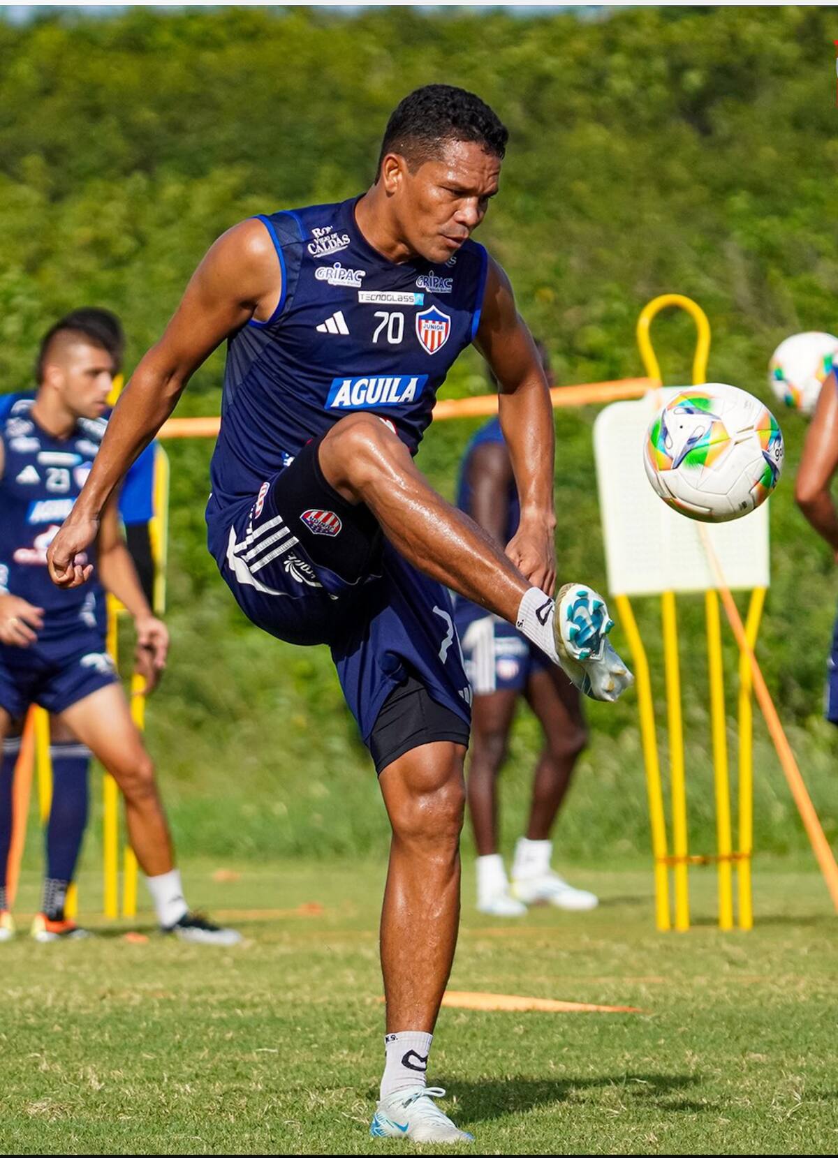 Carlos Bacca, atacante de Junior de Barranquilla, que este domingo recibe al América de Cali en el Estadio Metropolitano, en partido por la fecha 15 de la Dimayor.//Cortesía.