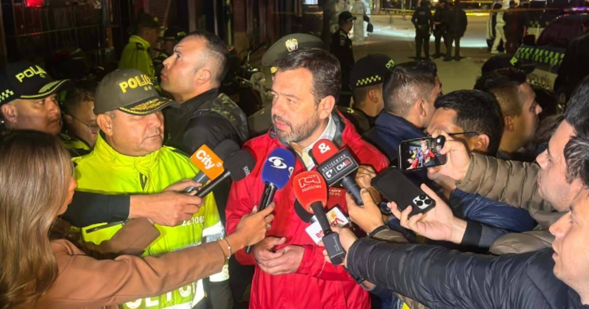 Carlos Fernando Galán, alcalde de Bogotá, dio declaraciones tras la explosión de la granada en Kennedy. // Foto: tomada de internet.