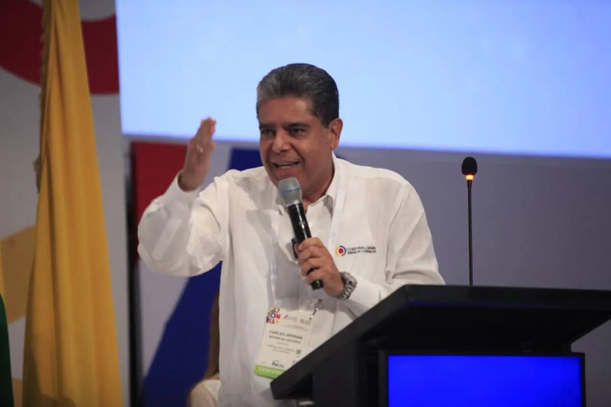 Carlos Hernán Rodríguez, contralor general. // Óscar Díaz - El Universal