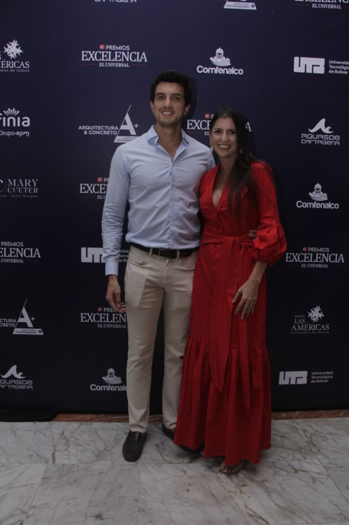 Carlos Mejía y Daniela Martínez.