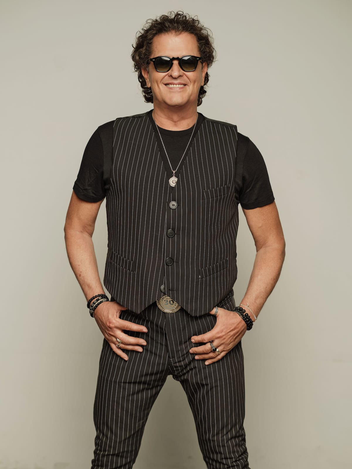 Carlos Vives regresa al romanticismo con nueva canción y videoclip. // Cortesía