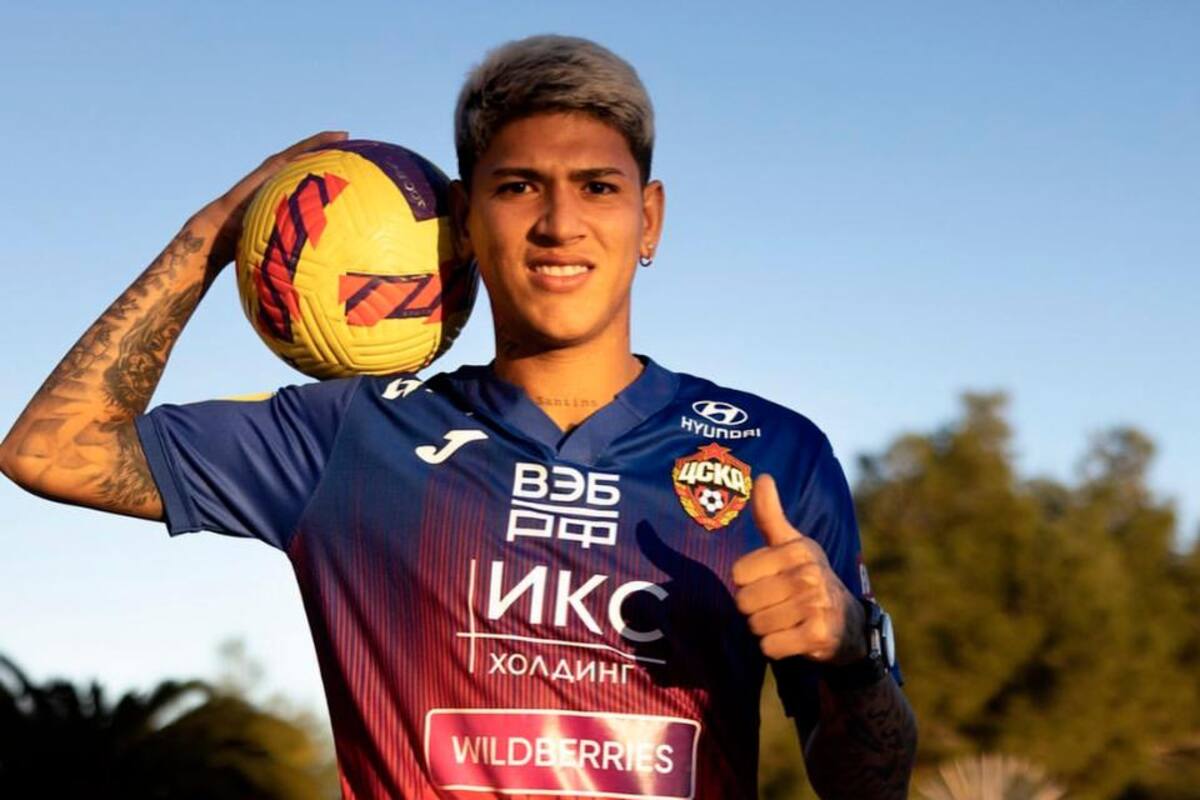 Jorge Carrascal se fue expulsado en su debut con el CSKA