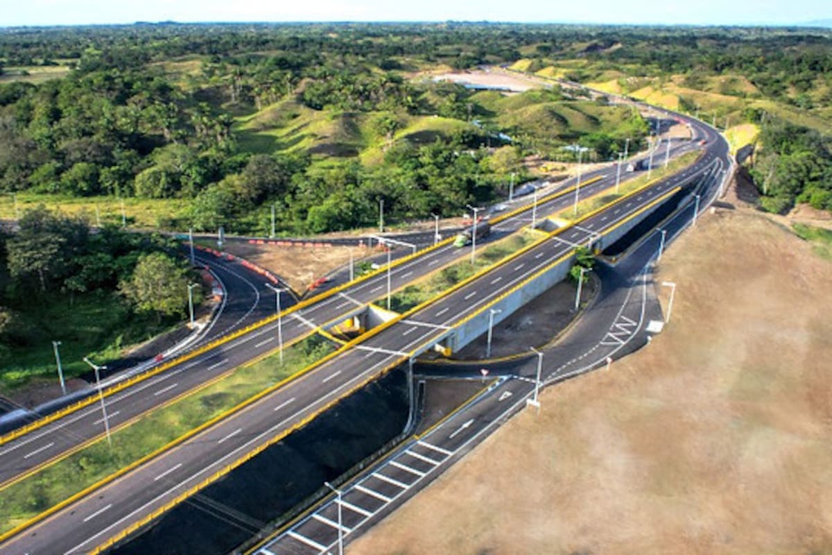 Más de 3 millones de vehículos recorrieron Colombia en el puente festivo
