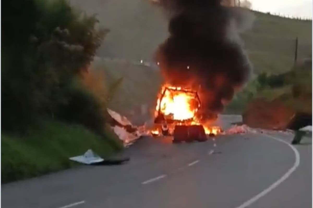 Carro bomba en Santander de Quilichao provoca cierre total de la Vía Panamericana