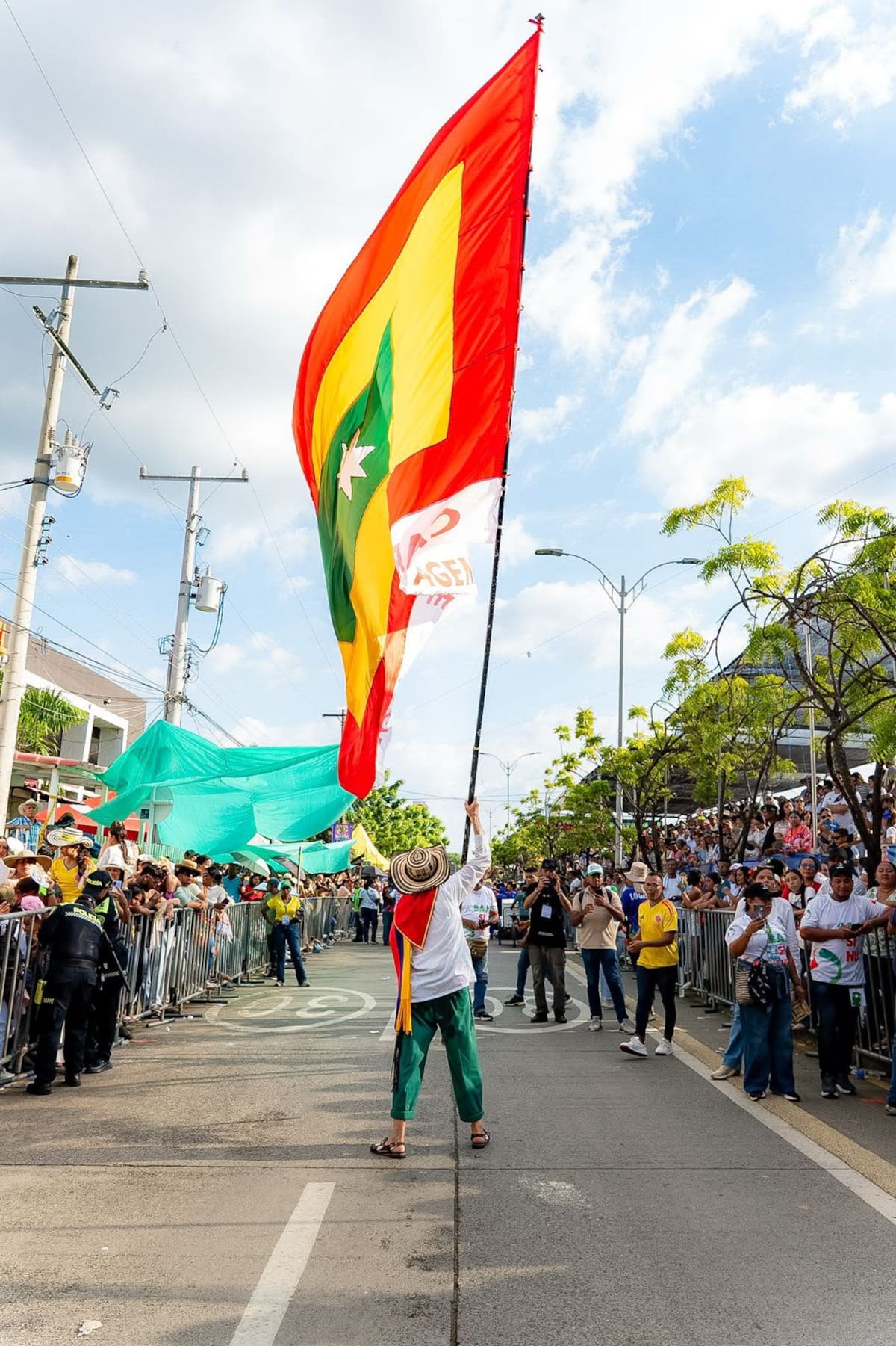 Cartagena llevó su alegría a la Gran Parada Folclórica de Montería. //Foto: Cortesía IPCC.