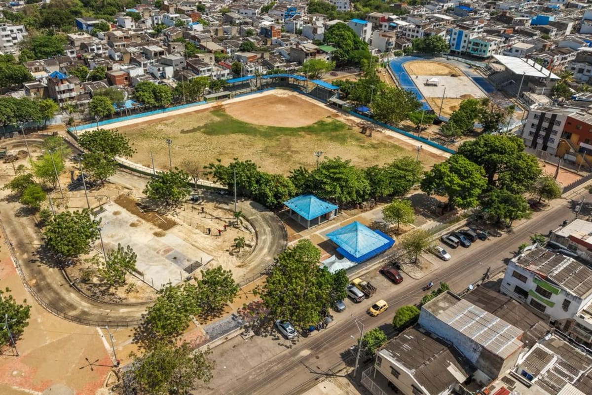 Sigue renovación de la Unidad Deportiva El Campestre: inversión y avances