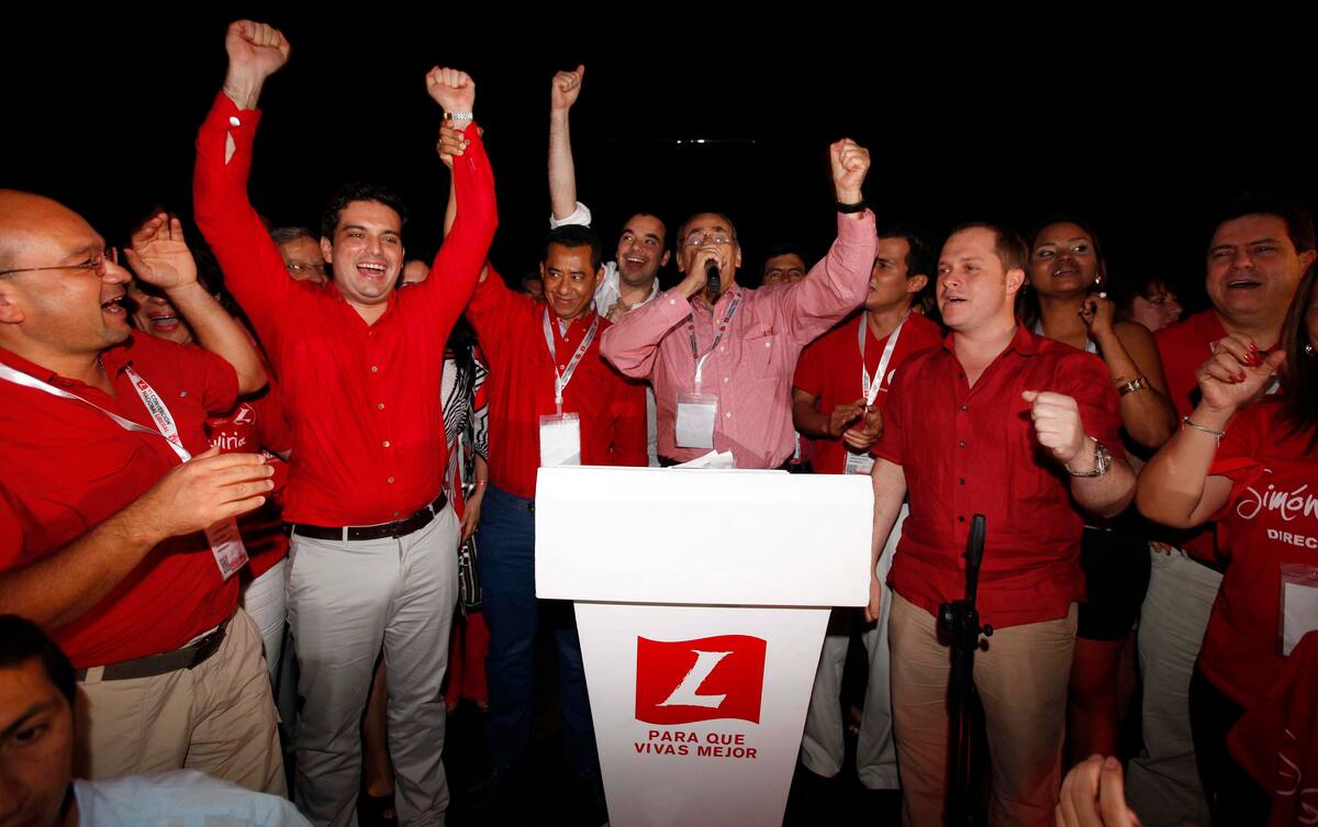 Como se preveía, Simón Gaviria fue reelegido como director del Partido Liberal. Además Horacio Serpa, fue oficializado como cabeza de los liberales al Senado en el 2014.