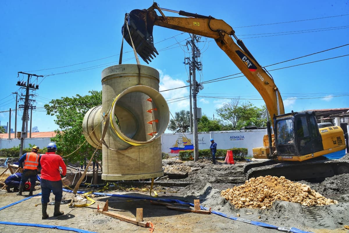Cartagena construye moderno sistema hidráulico contra inundaciones en Bocagrande y Castillogrande. // Foto: Alcaldía de Cartagena