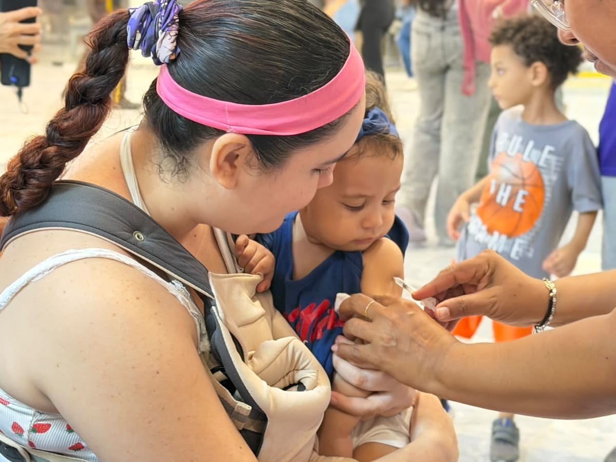Cartagena inicia jornada de vacunación contra más de 30 enfermedades. // Foto: cortesía - Dadis