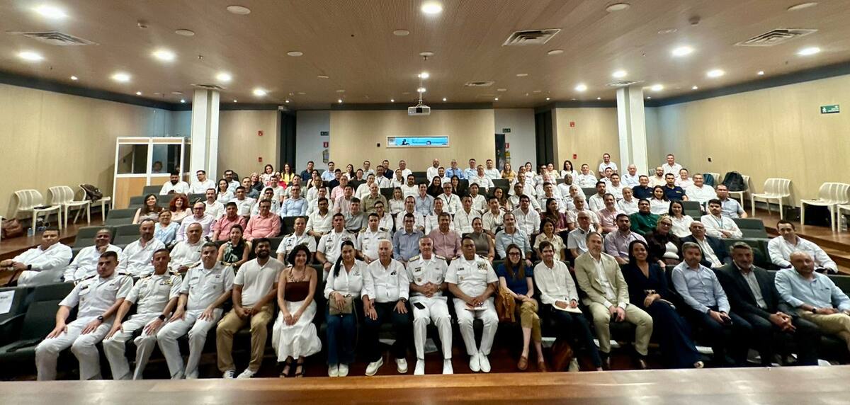 Cartagena realiza Primer Simposio sobre Proyectos de Importación de Gas Natural Licuado. // Foto: cortesía de la Dimar