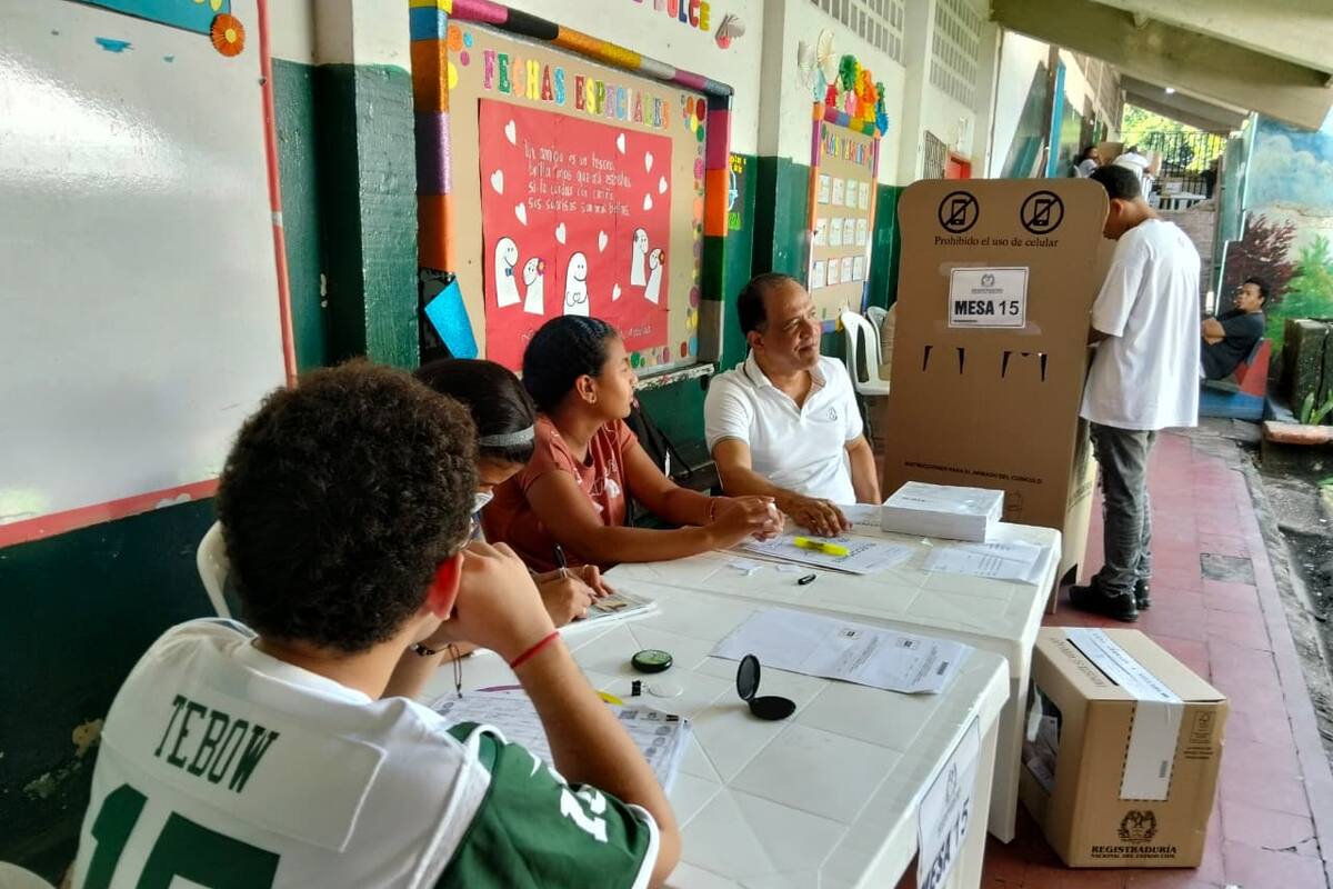 Elecciones juveniles en Cartagena: jornada avanza sin contratiempos