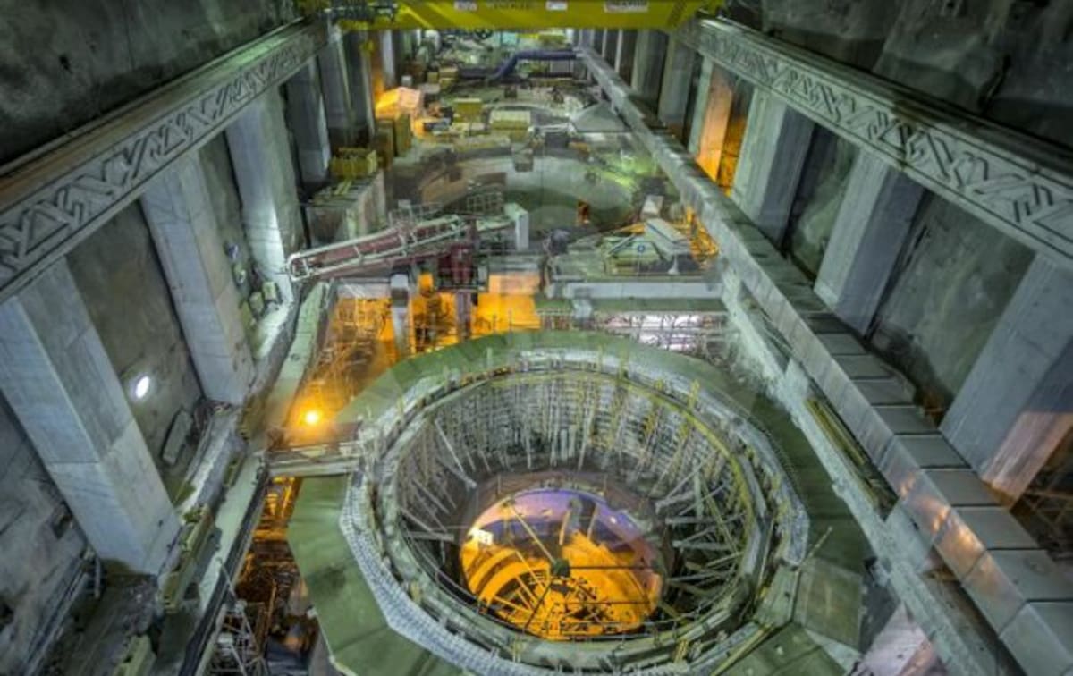 Con esto se busca encauzar el agua del río, aunque se espera que el cuarto esté inundado el menor tiempo posible para que no sea necesario reubicarlo. El Colombiano