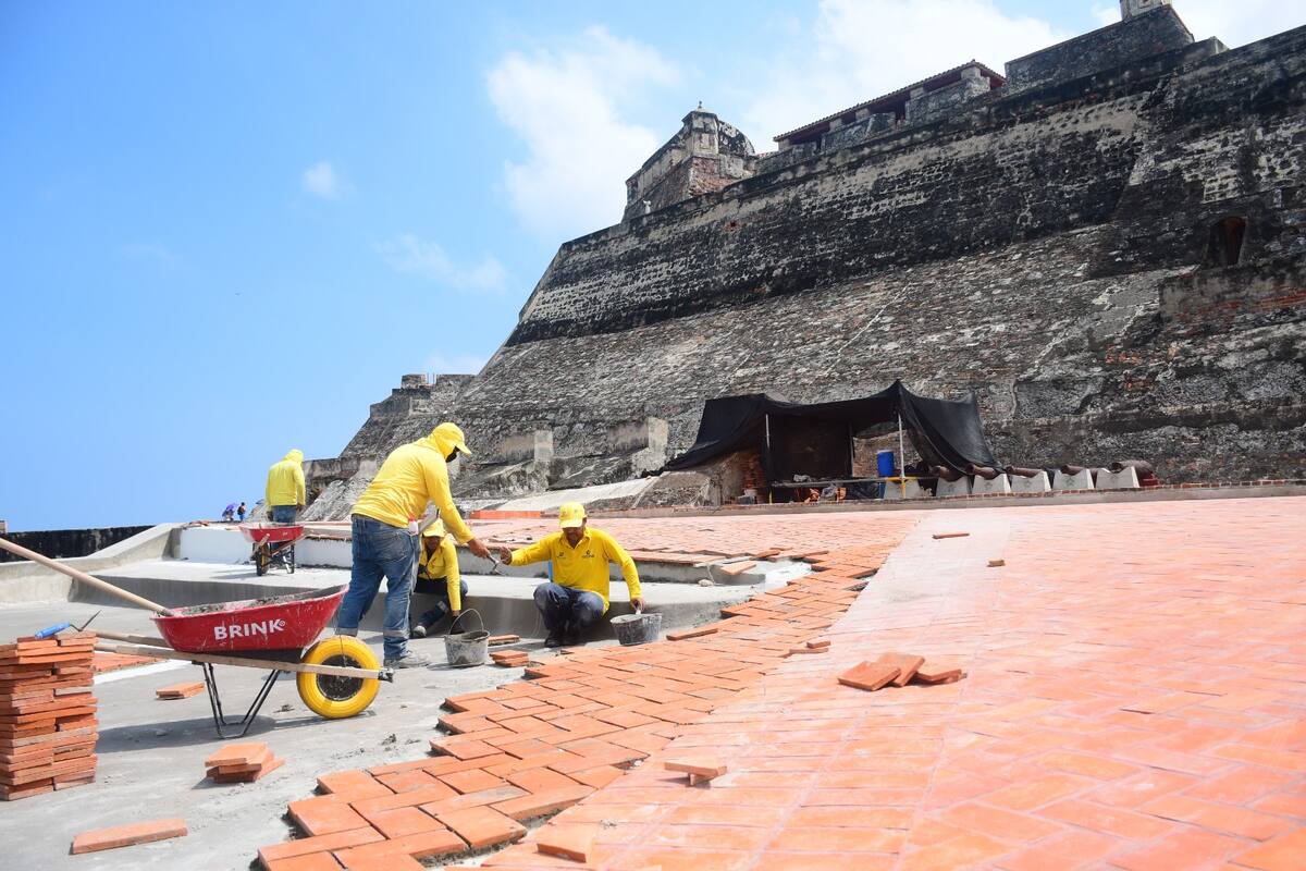 La obra de impermeabilización en la batería de San Lázaro del Castillo de San Felipe finalizó con la instalación de ladrillos tipo fato de apariencia semi rústica en más de 1.300 metros cuadrados. // Foto: Cortesía - Alcaldía de Cartagena.
