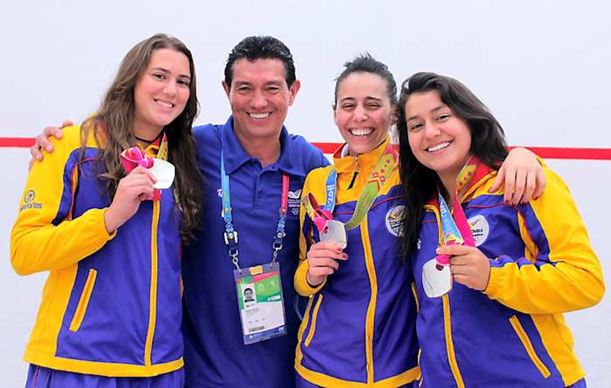 Catalina Peláez, Silvia Angulo y Anna Gabriela Porras dieron plata a Colombia en la competencia por equipos del squash en los Juegos Panamericanos COLPRENSA